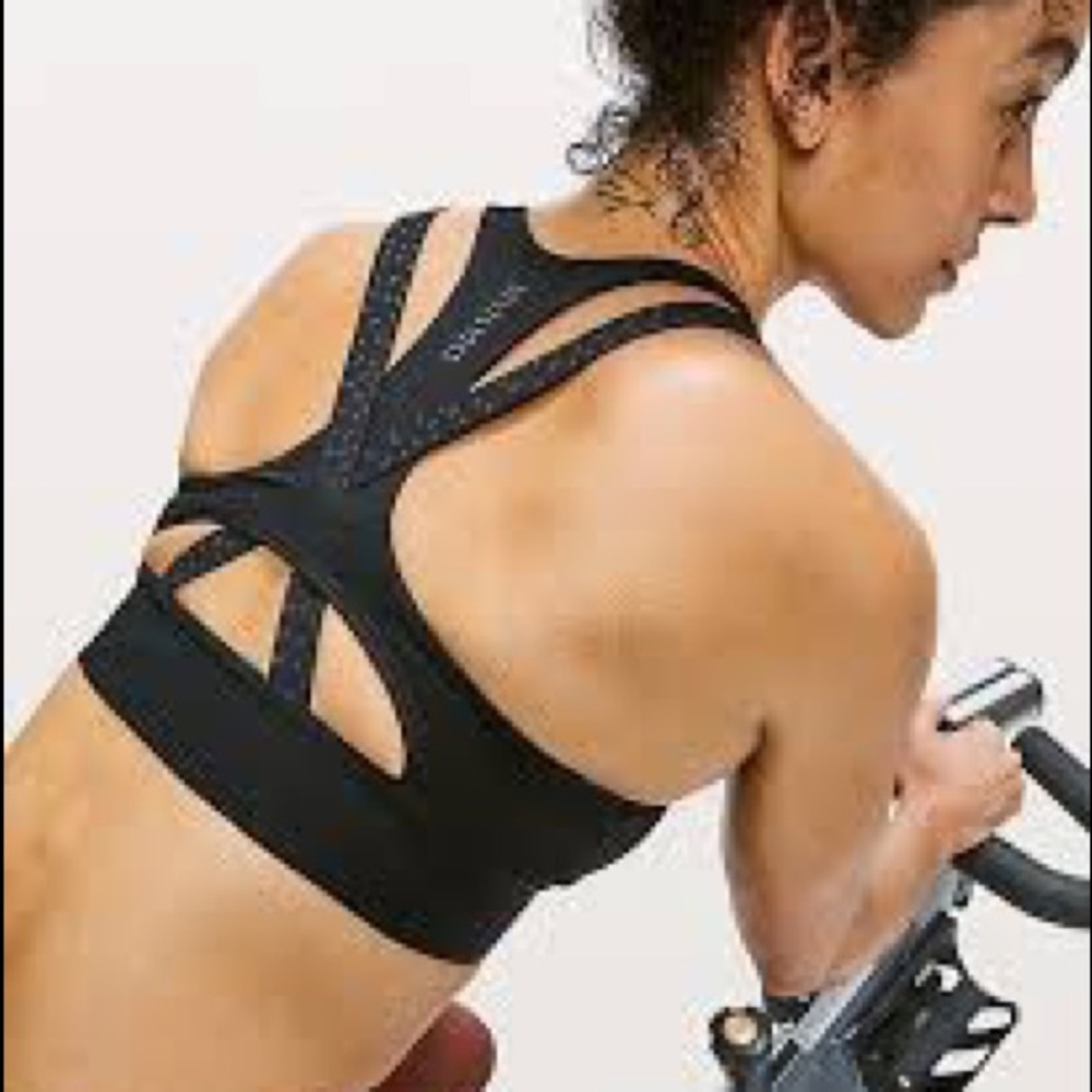 LululemonxSoulcycle To the Beat Bra Size 6